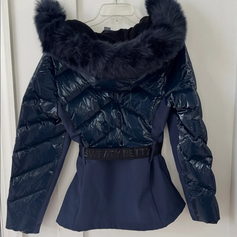 Sweaty Betty Navy Quilted Ski Jacket with Faux-Fur Hood